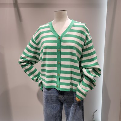 Cardigan - DATUM