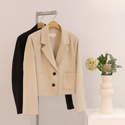 Veste - Is Melbourne