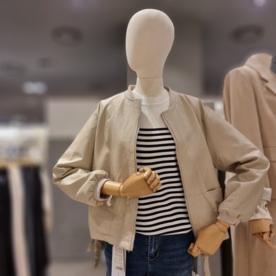 Veste - DATUM