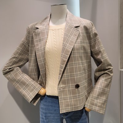 Veste - DATUM